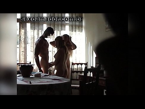 ❤️ Teman seks mengundang pria raksasa dan threesome bersamanya ❤ Video sialan pada kami id.vanalize.ru ️❤